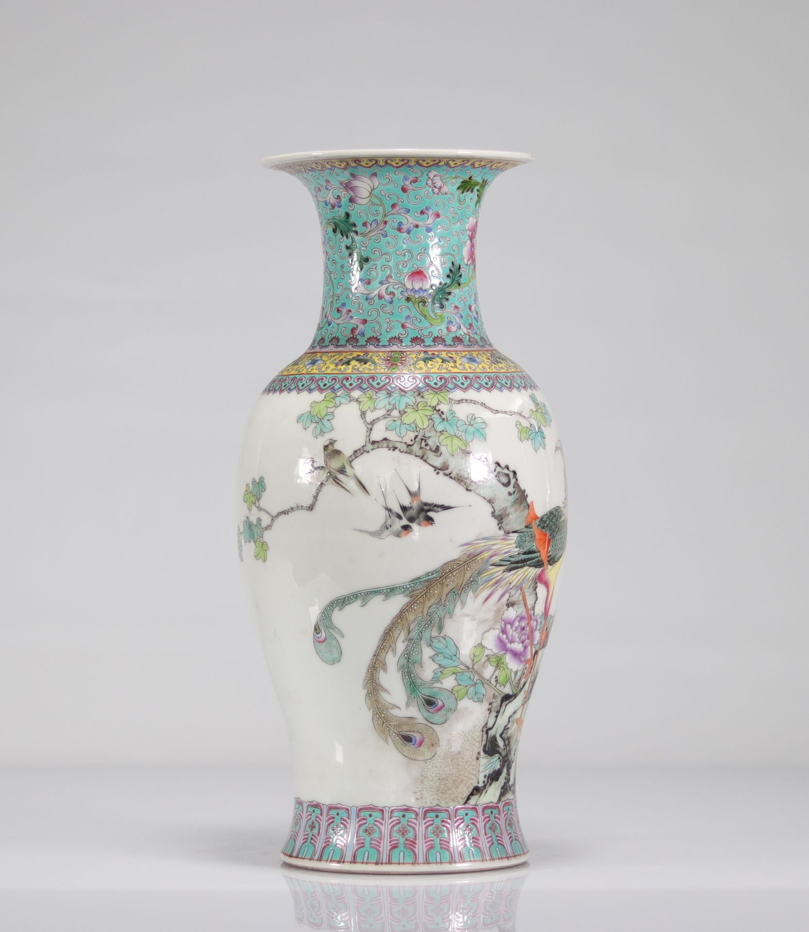 Republic vase decorated with birds - Image 2 of 5
