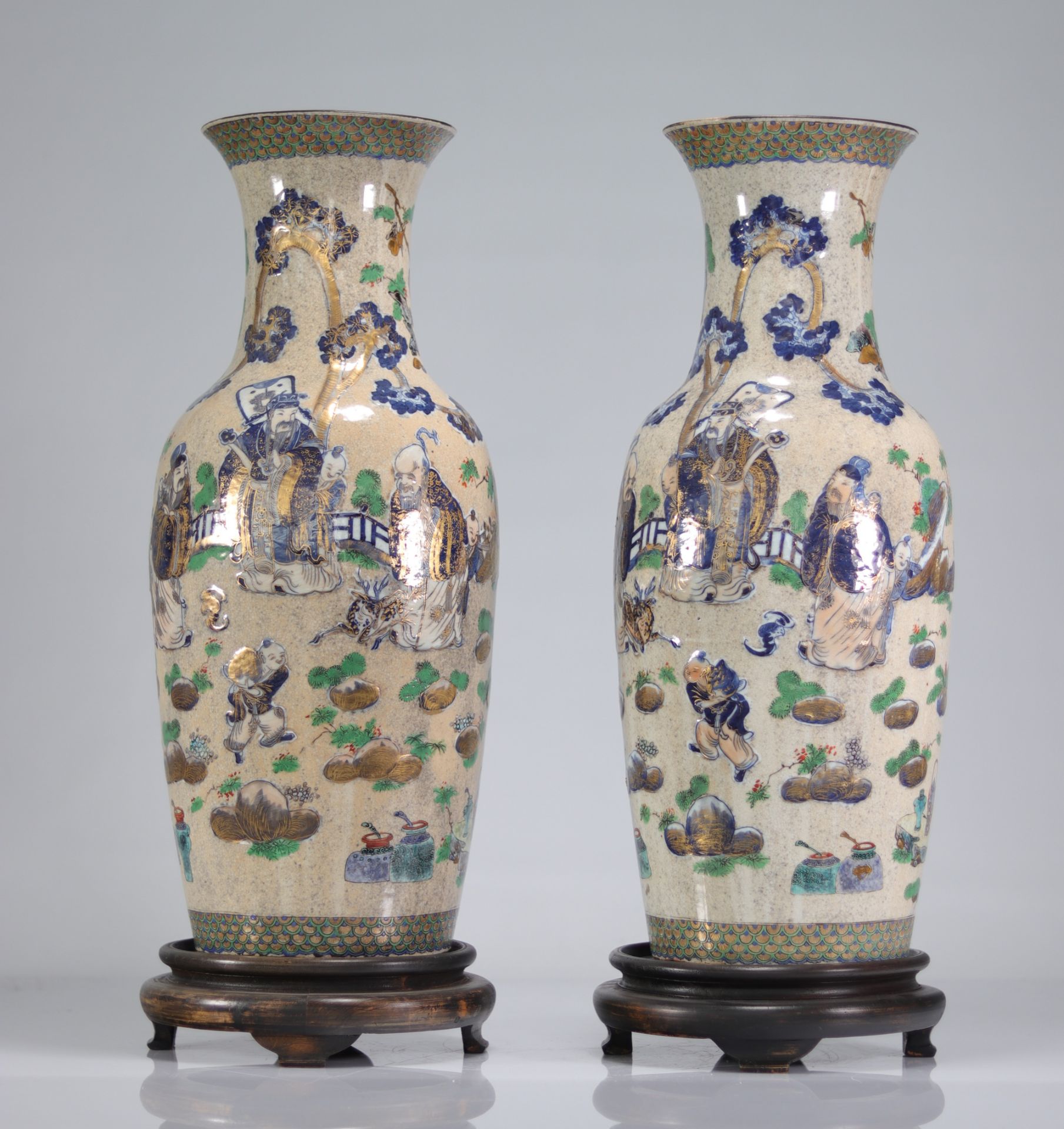 Pair of Nanjing porcelain mirror vases 19th - Image 4 of 6