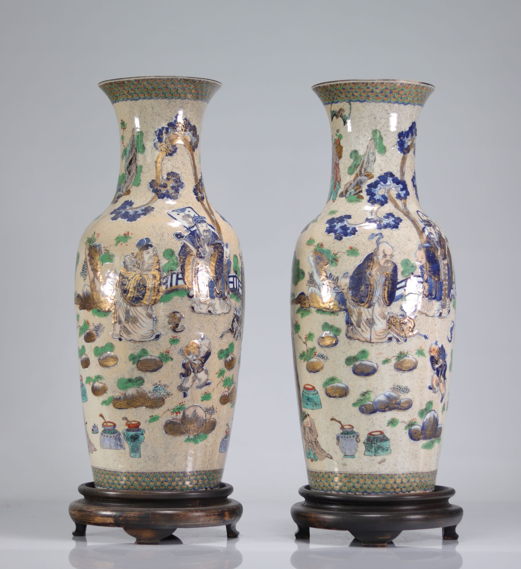 Pair of Nanjing porcelain mirror vases 19th - Image 5 of 6