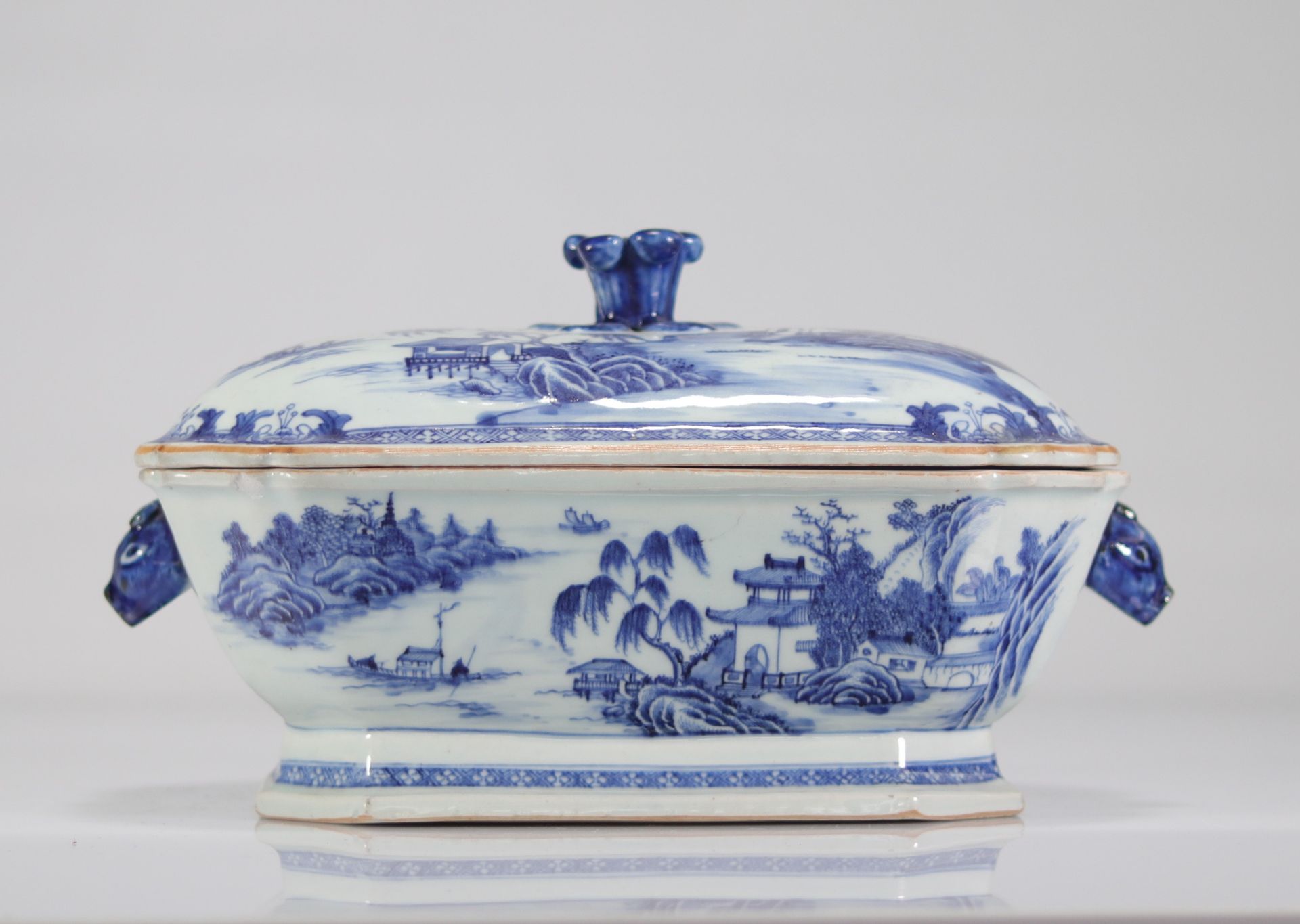 China vegetable dish and blue white tray 18th