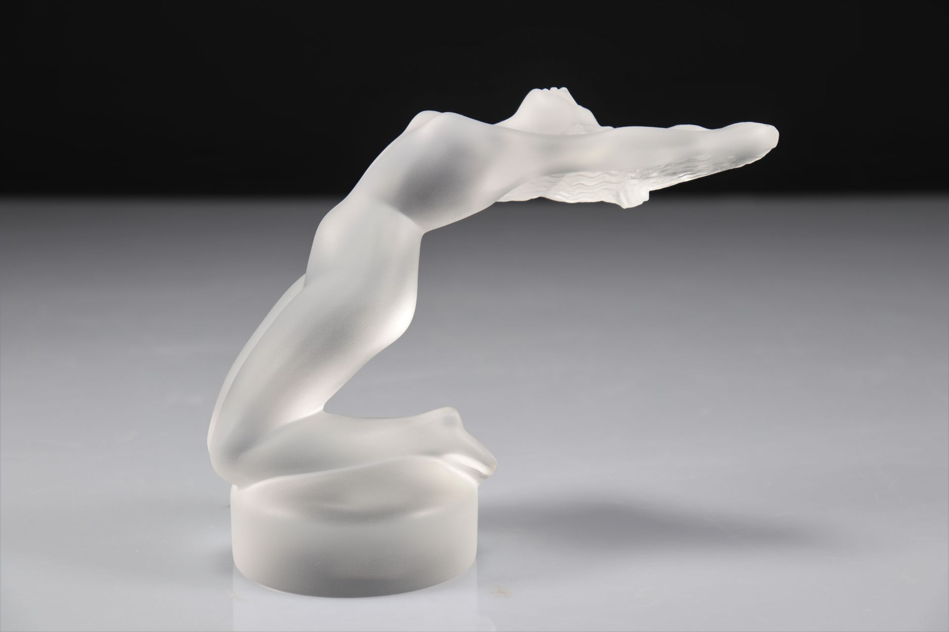 Lalique figurine - Image 3 of 4