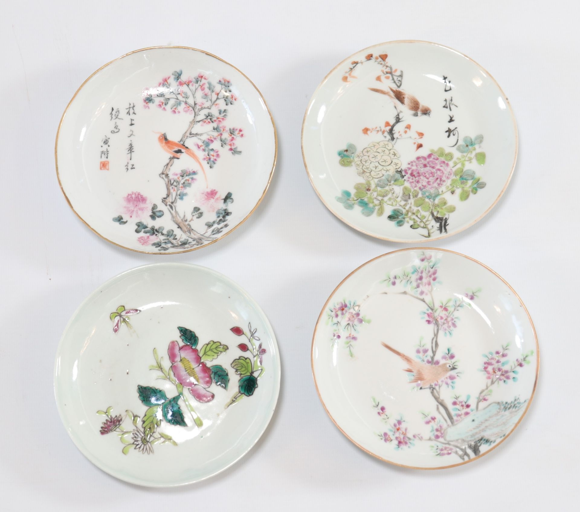 Set of 4 Chinese porcelain plates