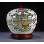 Potiche covered in Chinese porcelain