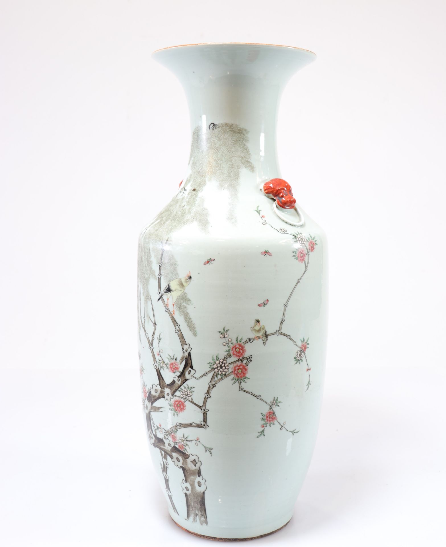 Chinese porcelain vase decorated with birds - Image 2 of 4