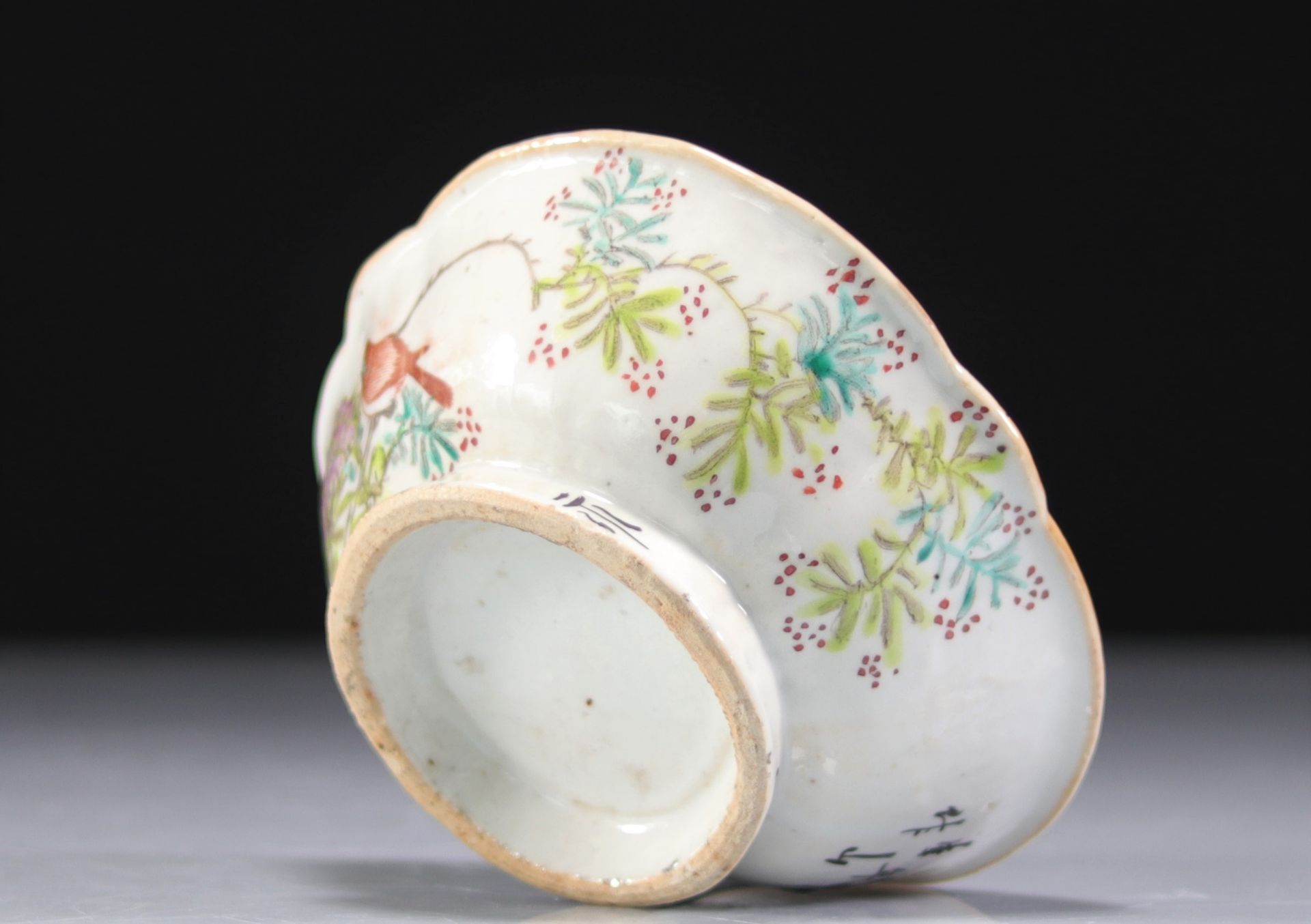 Artist's Signature Chinese Porcelain Dish - Image 6 of 6