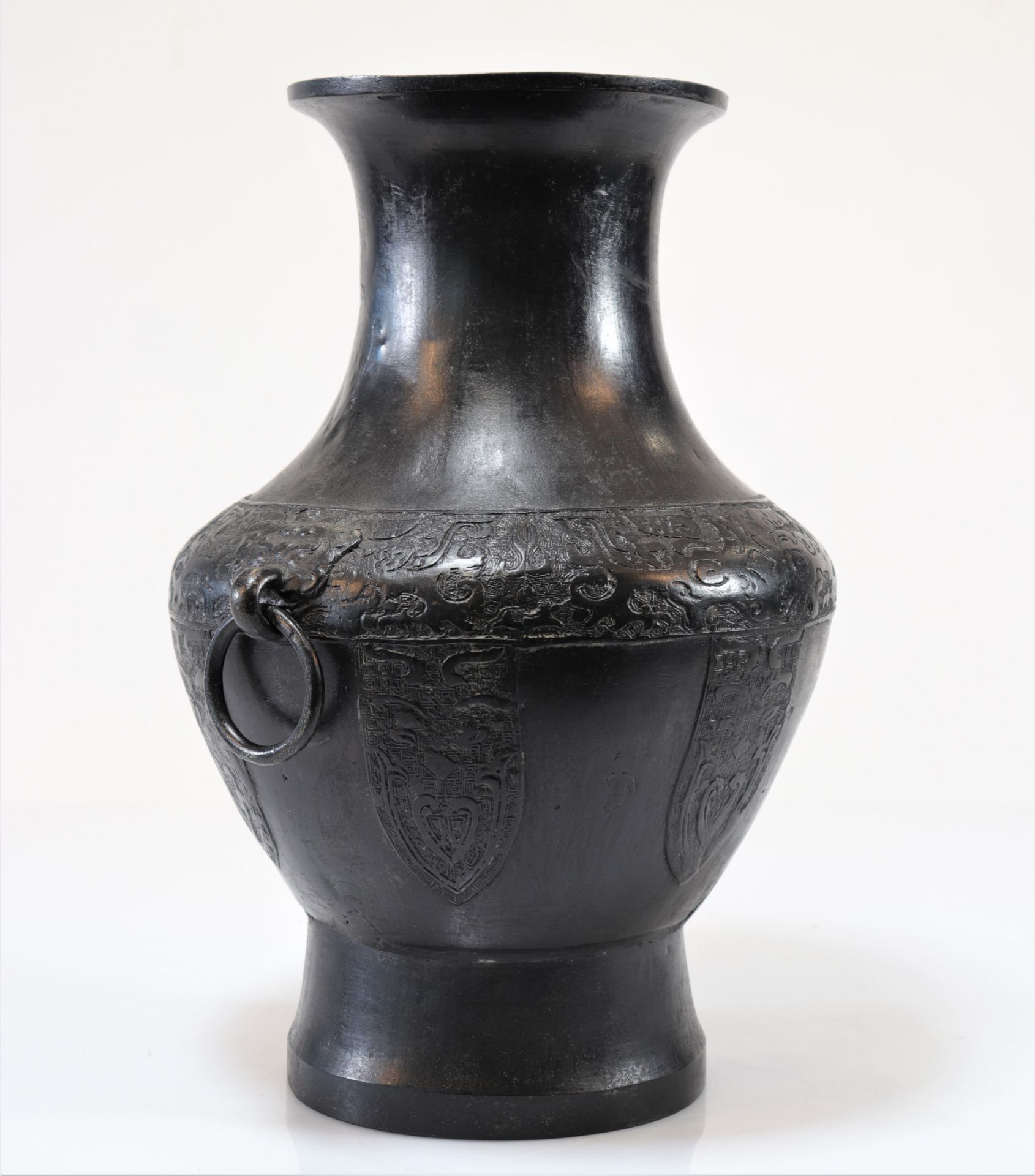 Large Chinese bronze vase with archaic decoration