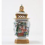 Porcelain perfume burner mounted on bronze Sanson