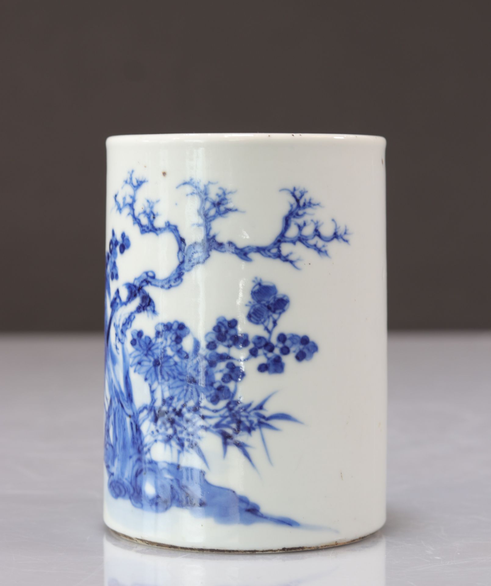 Brush holder in "blanc-bleu" Chinese porcelain Qing period - Image 3 of 5