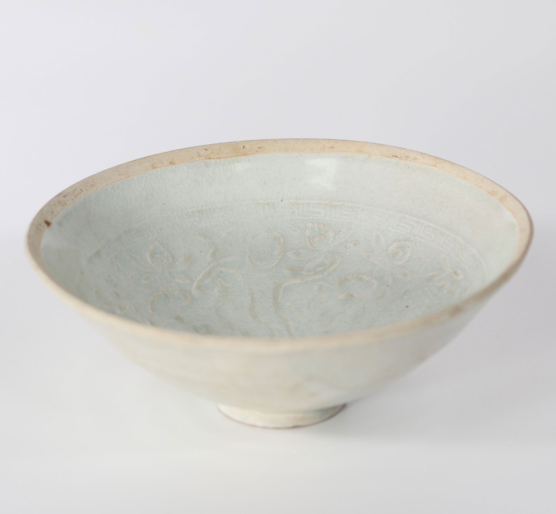 A Chinese qingbai bowl with underglaze floral design, Song - Image 6 of 9