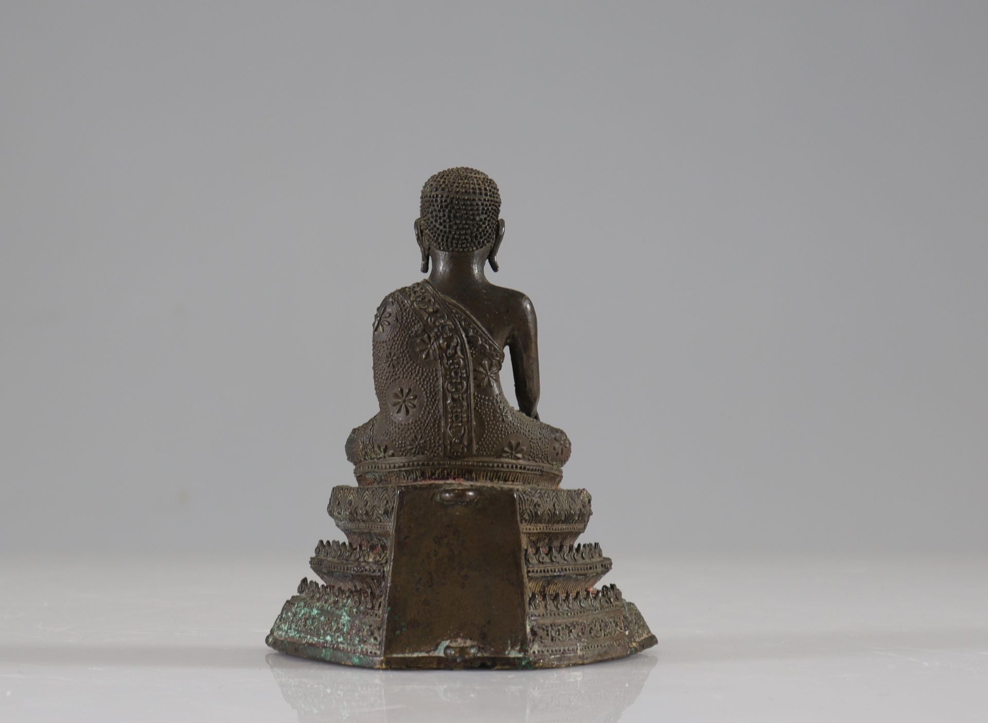 Bronze Buddha with brown patina - Bild 2 aus 4
