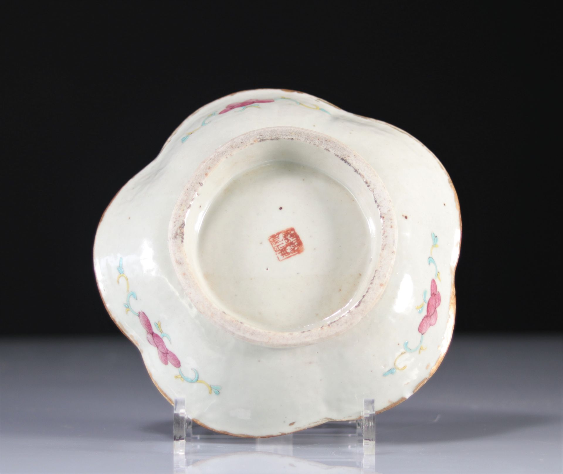 19th century Chinese famille rose porcelain shot - Image 3 of 3