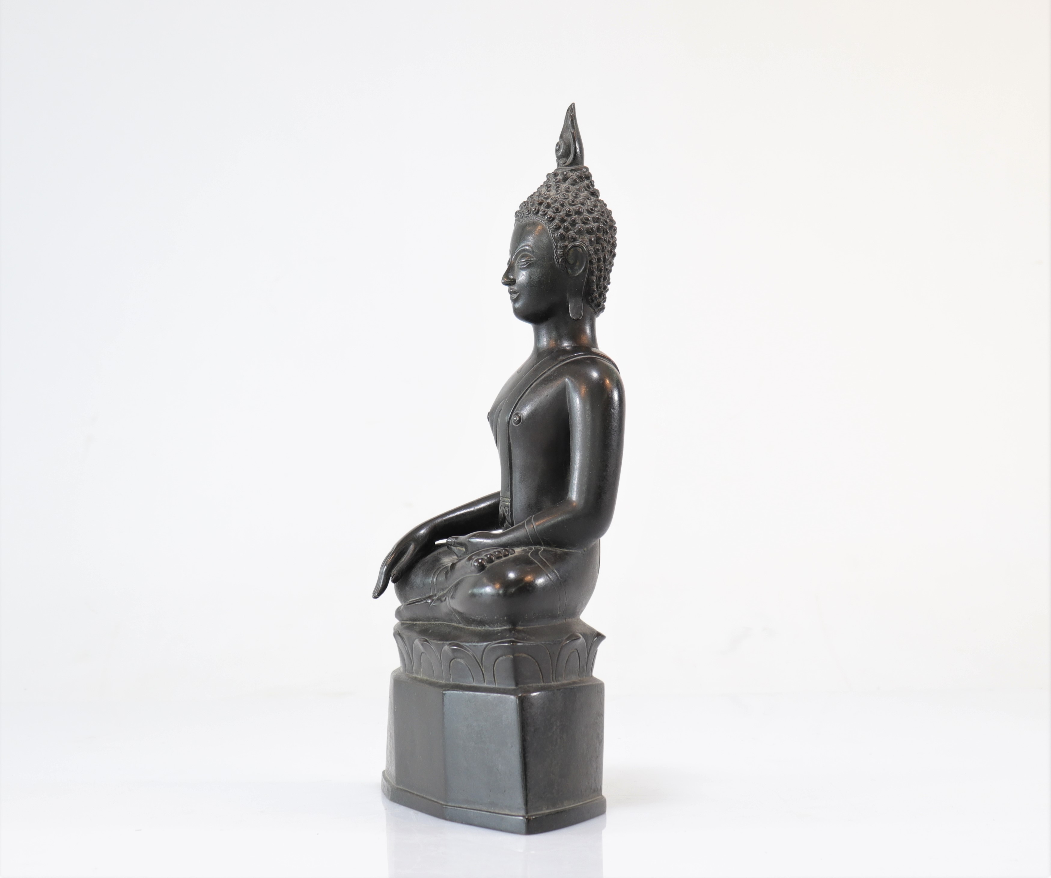 Buddha China / Thailand in bronze XVIIIth mark on the back - Image 3 of 5