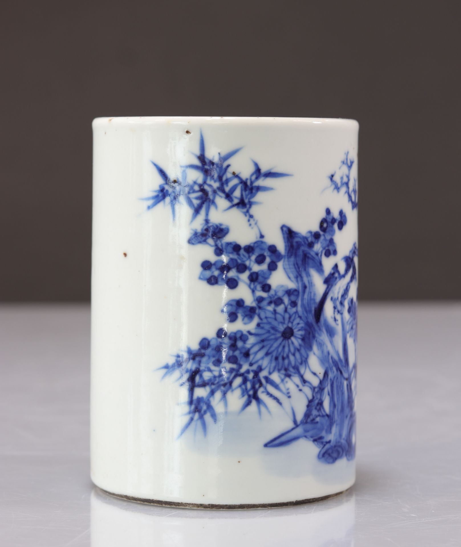 Brush holder in "blanc-bleu" Chinese porcelain Qing period - Image 2 of 5