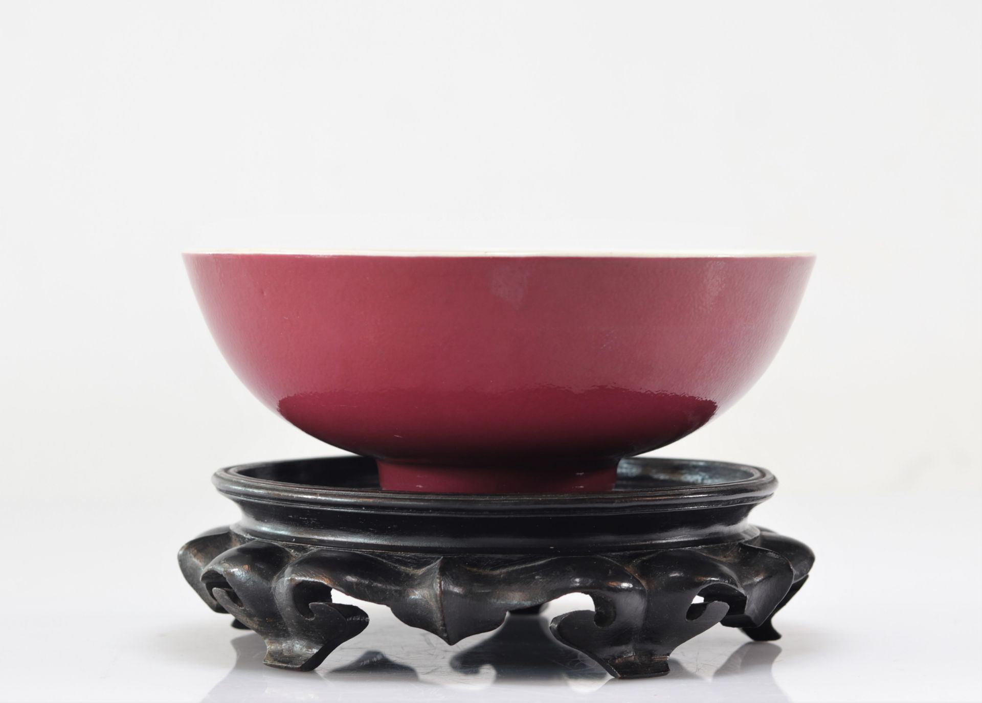 Rare large 18th century Chinese porcelain bowl Qianlong brand - Image 2 of 8