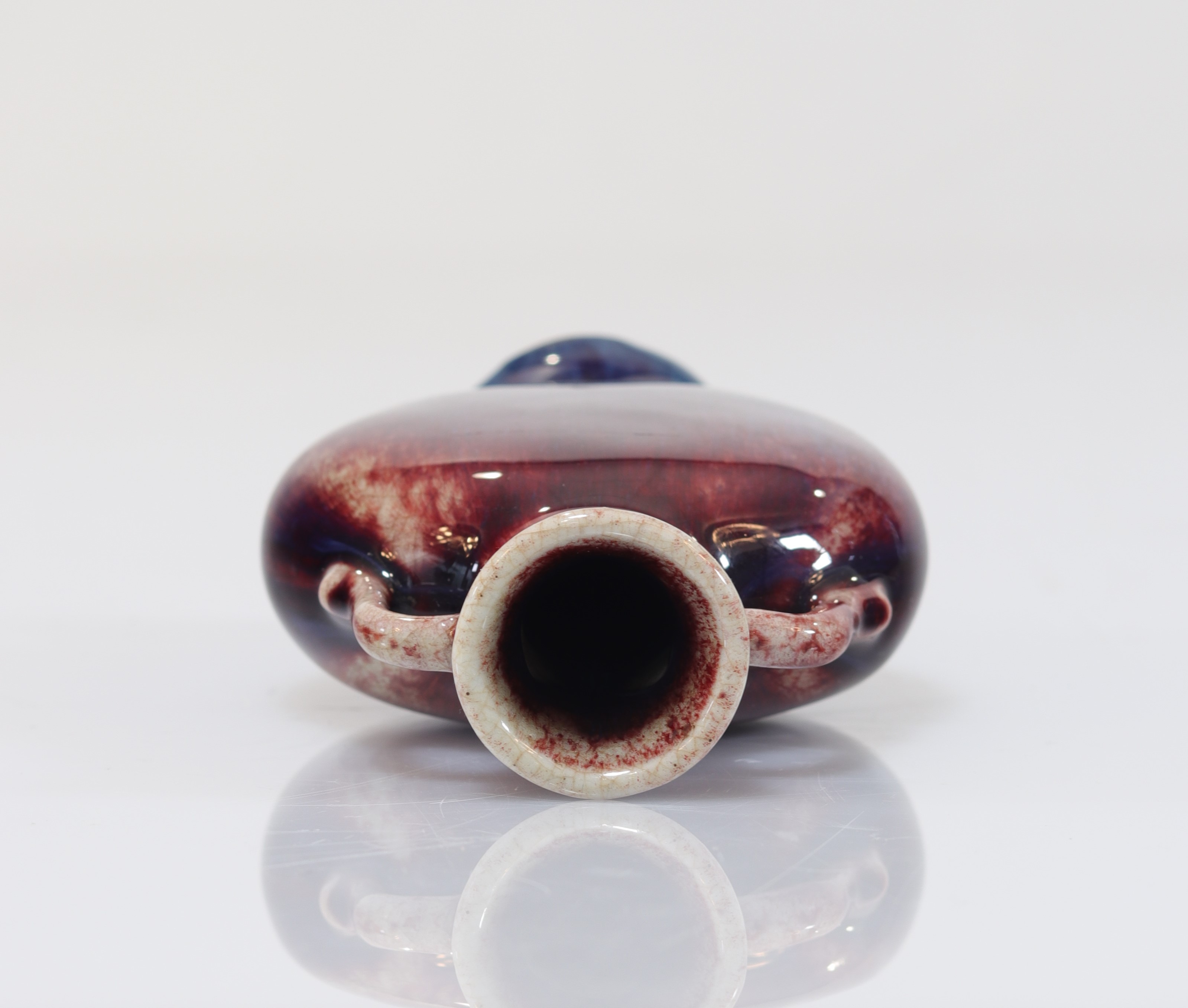 Qing period flamed oxblood gourd vase - Image 5 of 5