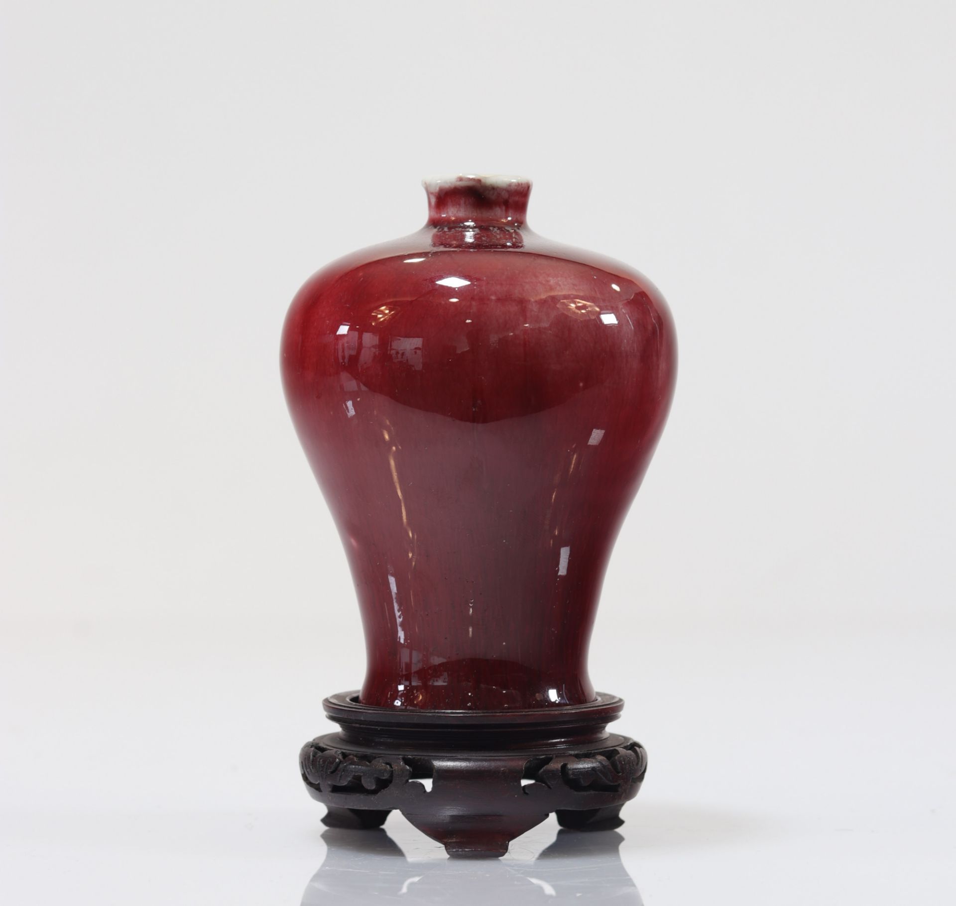 Meiping Ox Blood Vase Qing Period - Image 3 of 4