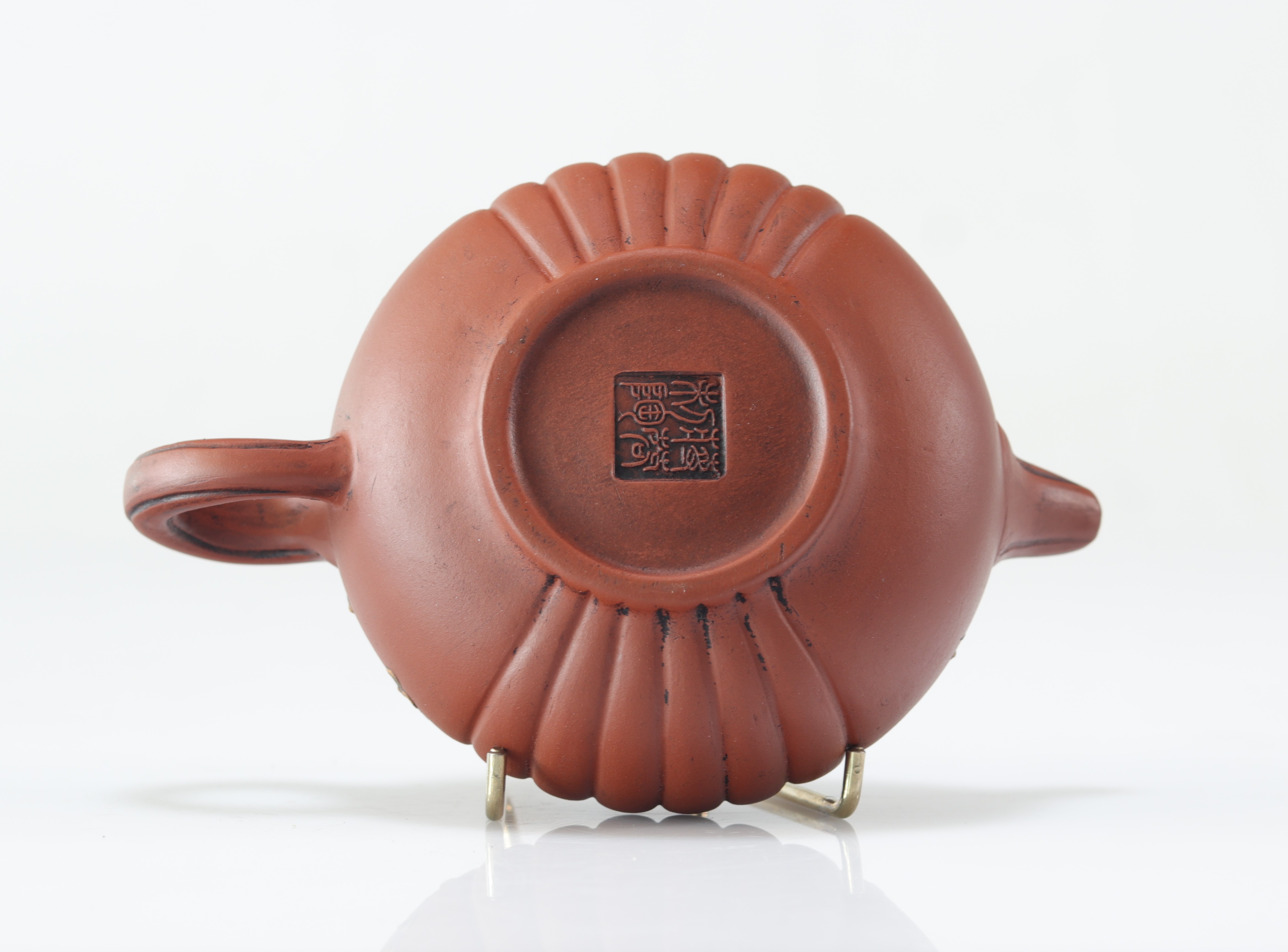 Teapot by Jiang Rong (1919-2008) - Yixing - China - Image 4 of 12