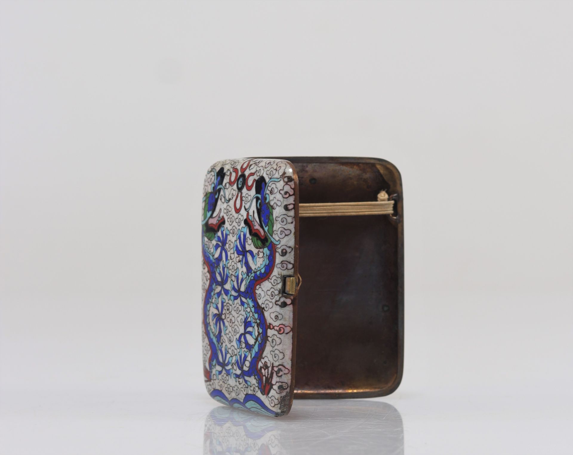 Cloisonne card holder decorated with dragons - Image 4 of 4