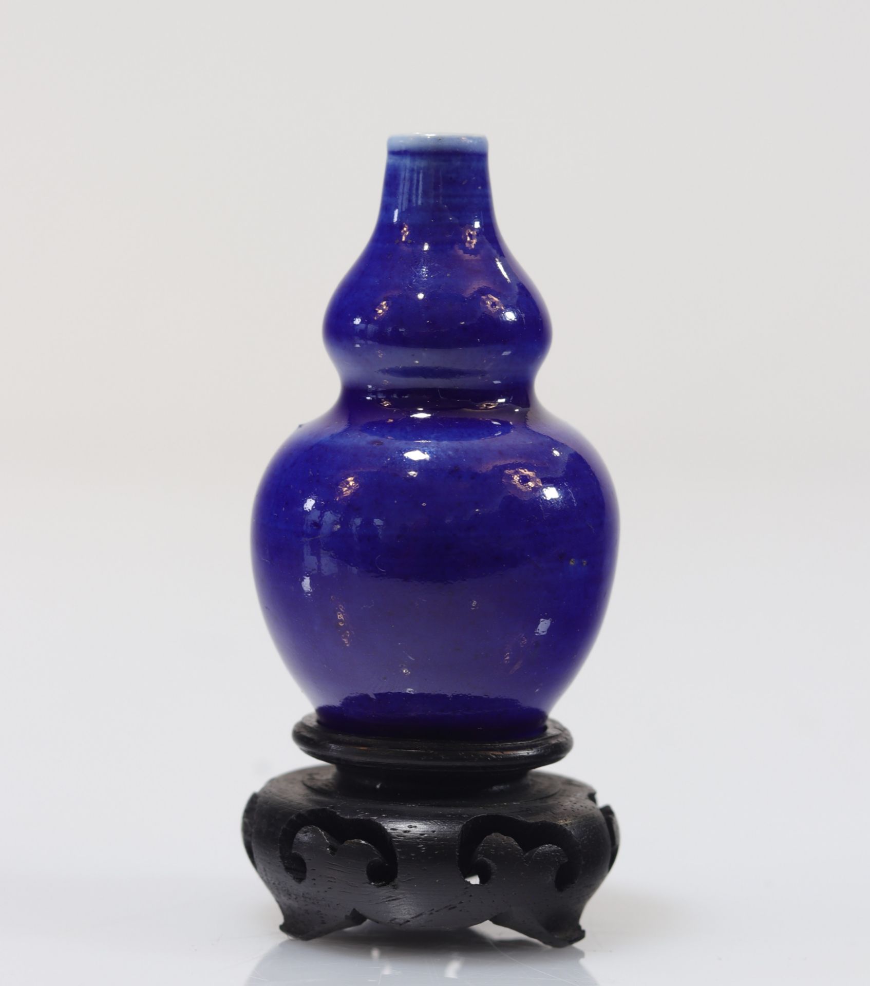 Qing period blue double gourd vase
