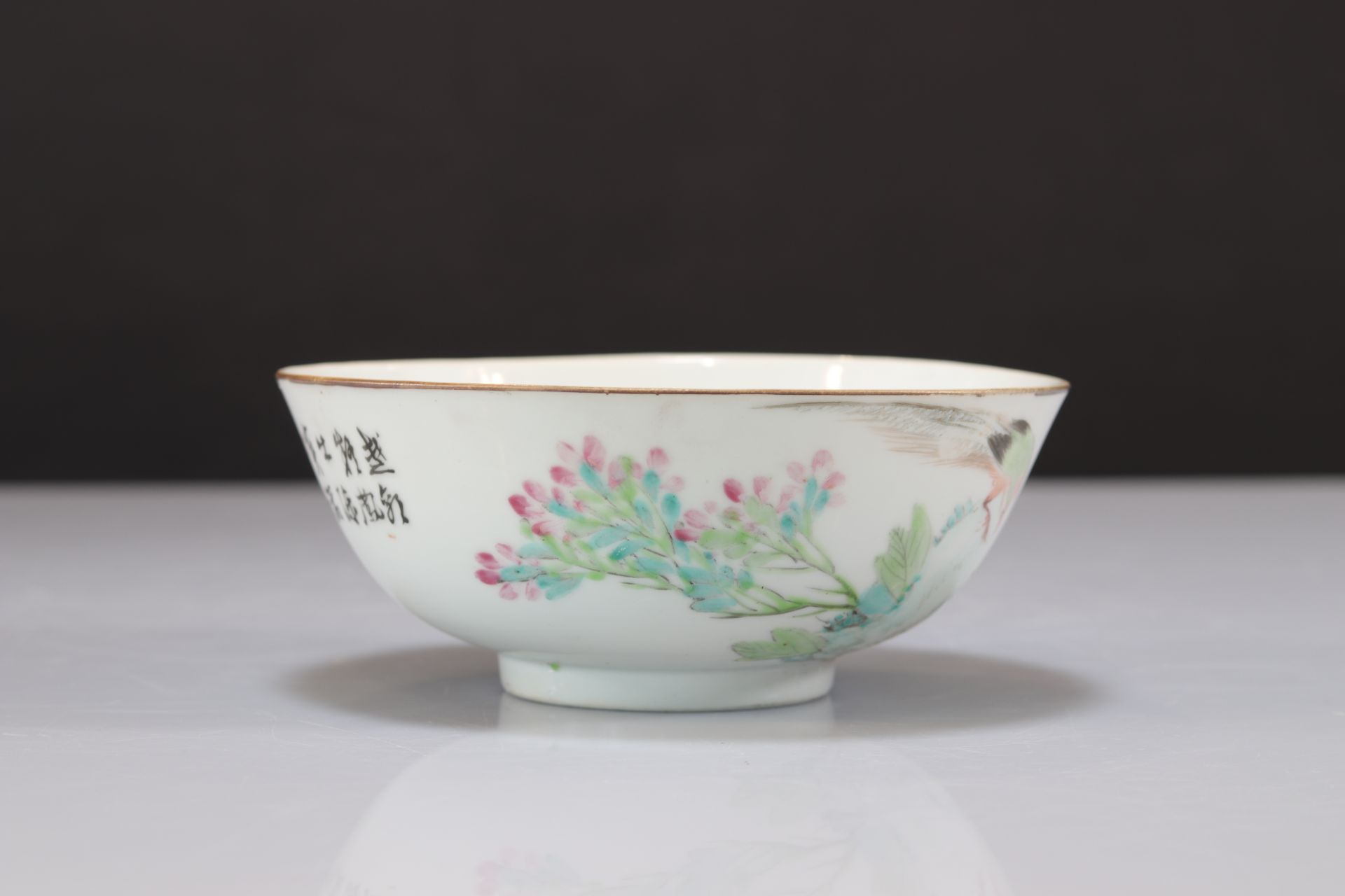 Large porcelain bowl decorated with artist signature birds - Image 5 of 5