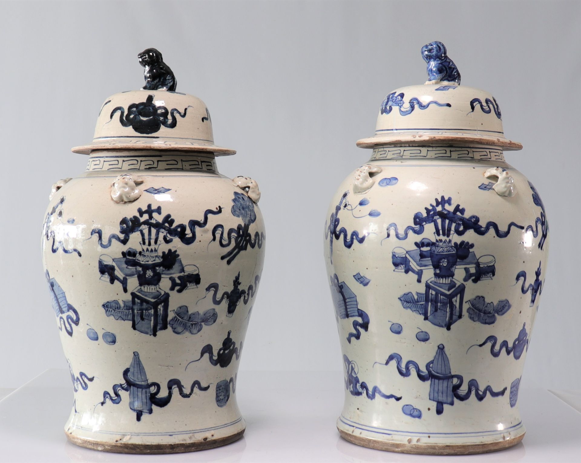 Pair of covered vases in "blanc-bleu" porcelain furniture decor