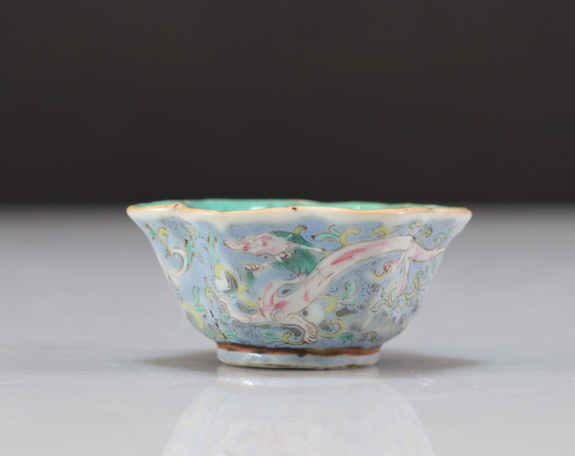 Qing period famille rose porcelain bowl - Bild 2 aus 11