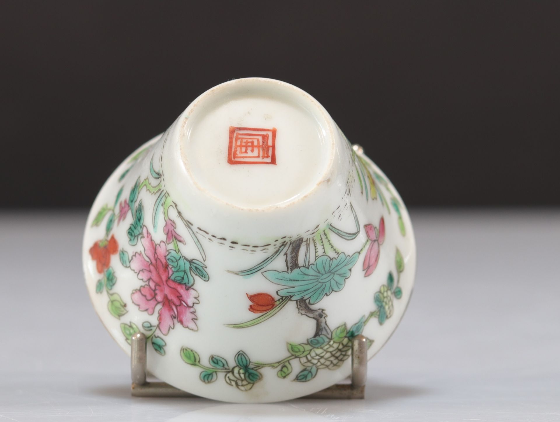 Set of 7 small Chinese porcelain bowls - Image 8 of 29