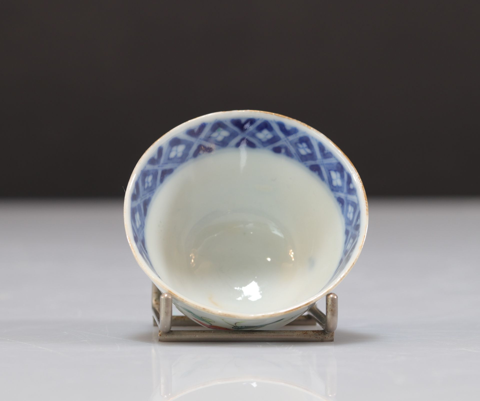 Set of 7 small Chinese porcelain bowls - Image 13 of 29