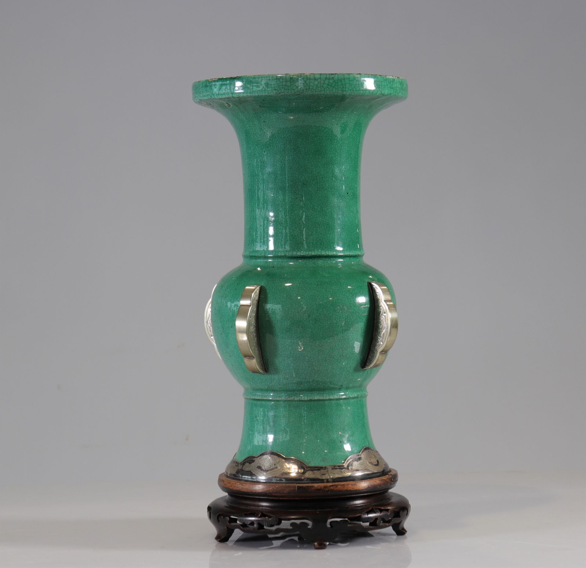 Green monochrome vase in the shape of Gu XVIIIth later silver mount - Image 2 of 7