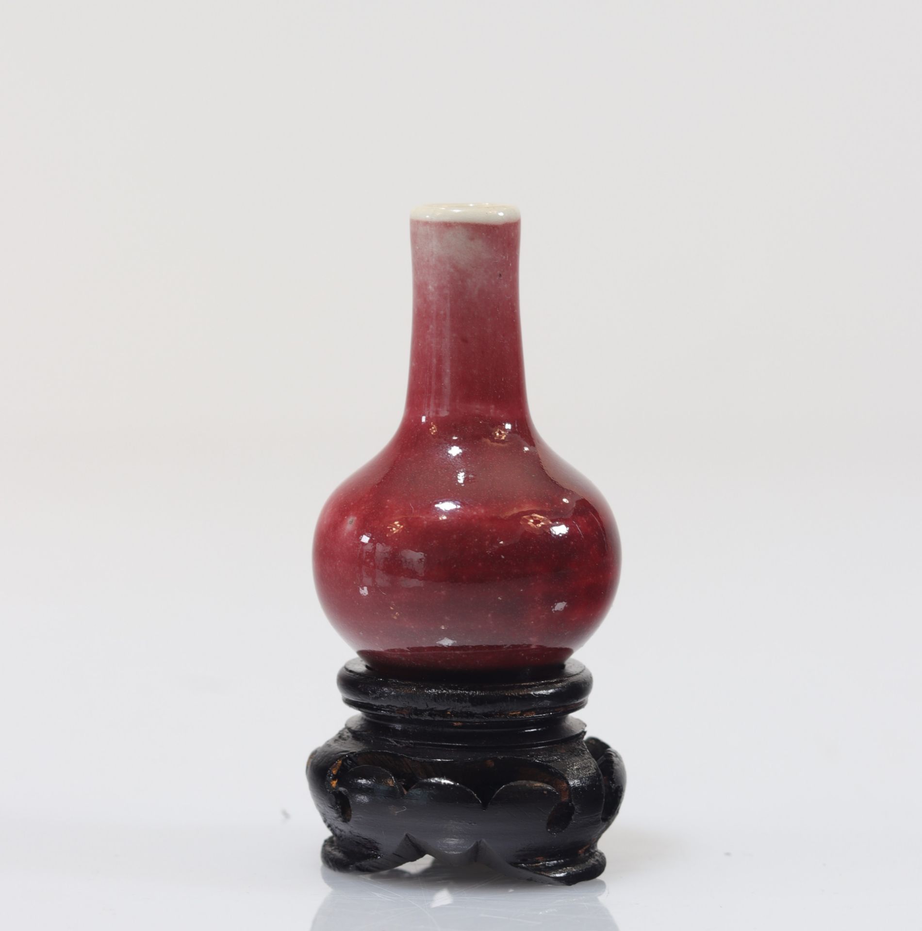 Ox blood vase Qing period