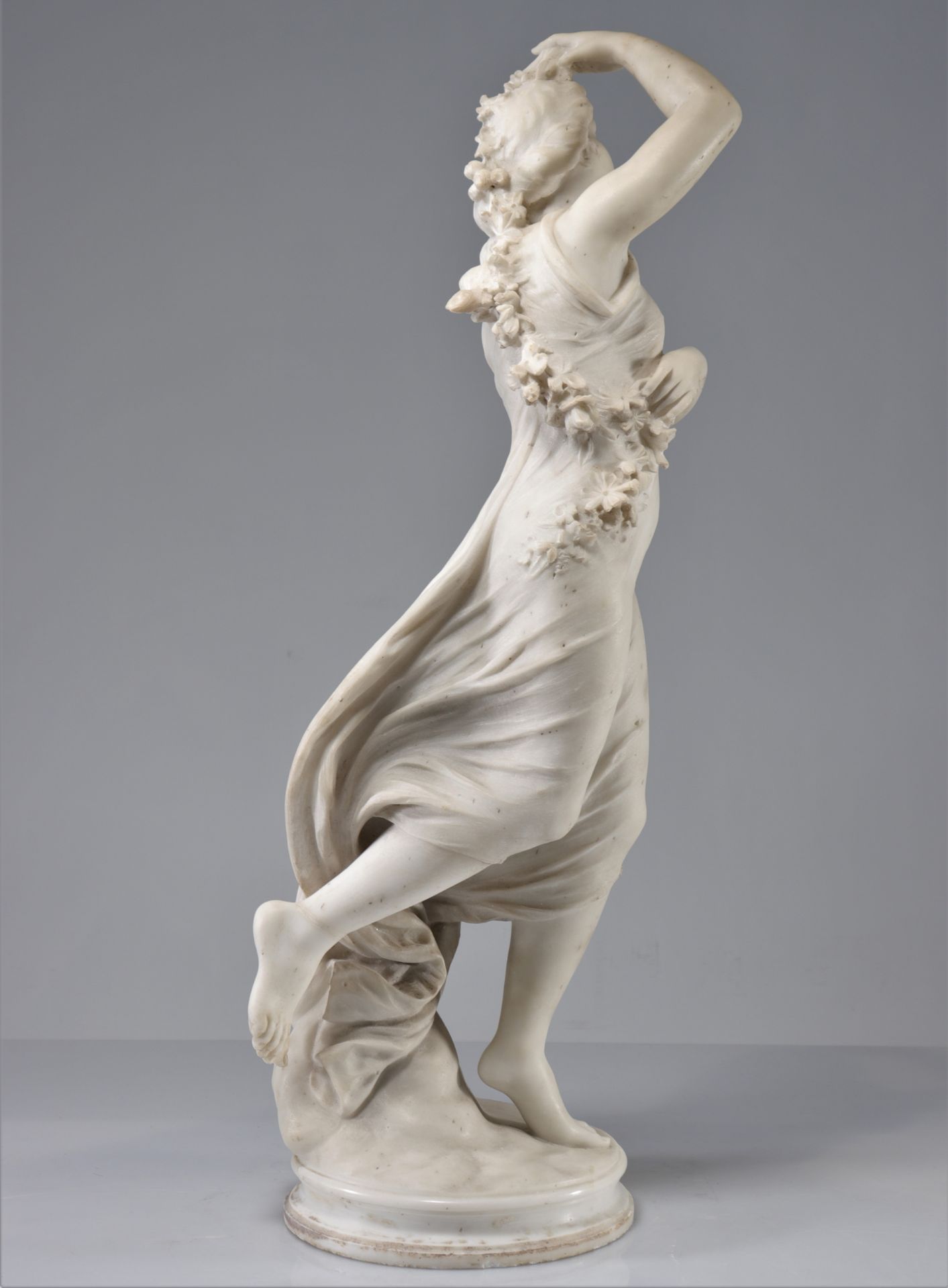 Large marble sculpture "young woman" XIXth signed - Bild 3 aus 6