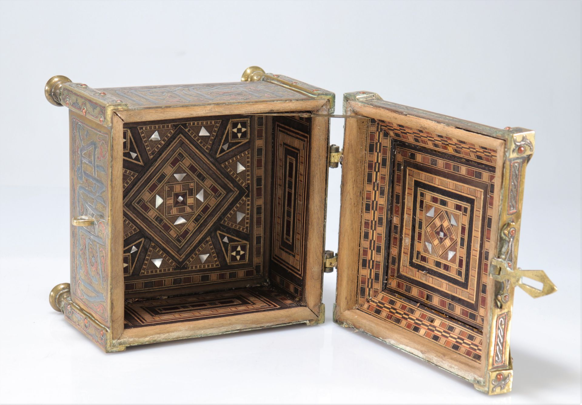 Ottoman box with Koran brass and silver and copper inlay "Cairowe" - Bild 8 aus 10