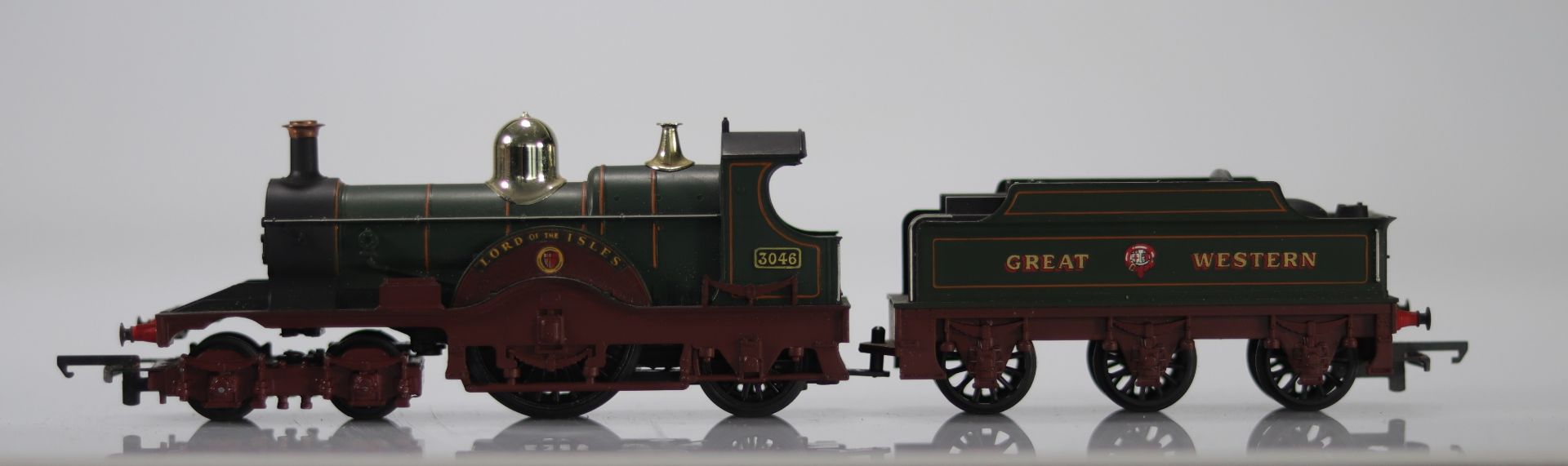 Hornby locomotive / Reference: R354 / Type: 4.2.2. Lord of the Isles 3046