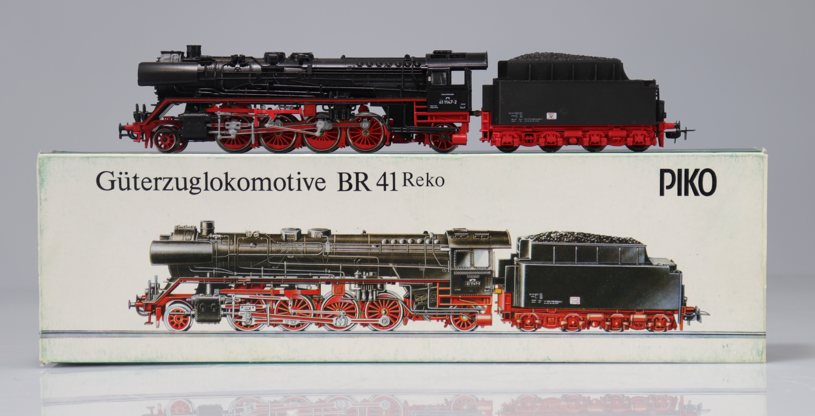 Piko locomotive / Reference: 05 6326 / Type: BR41 411147-2
