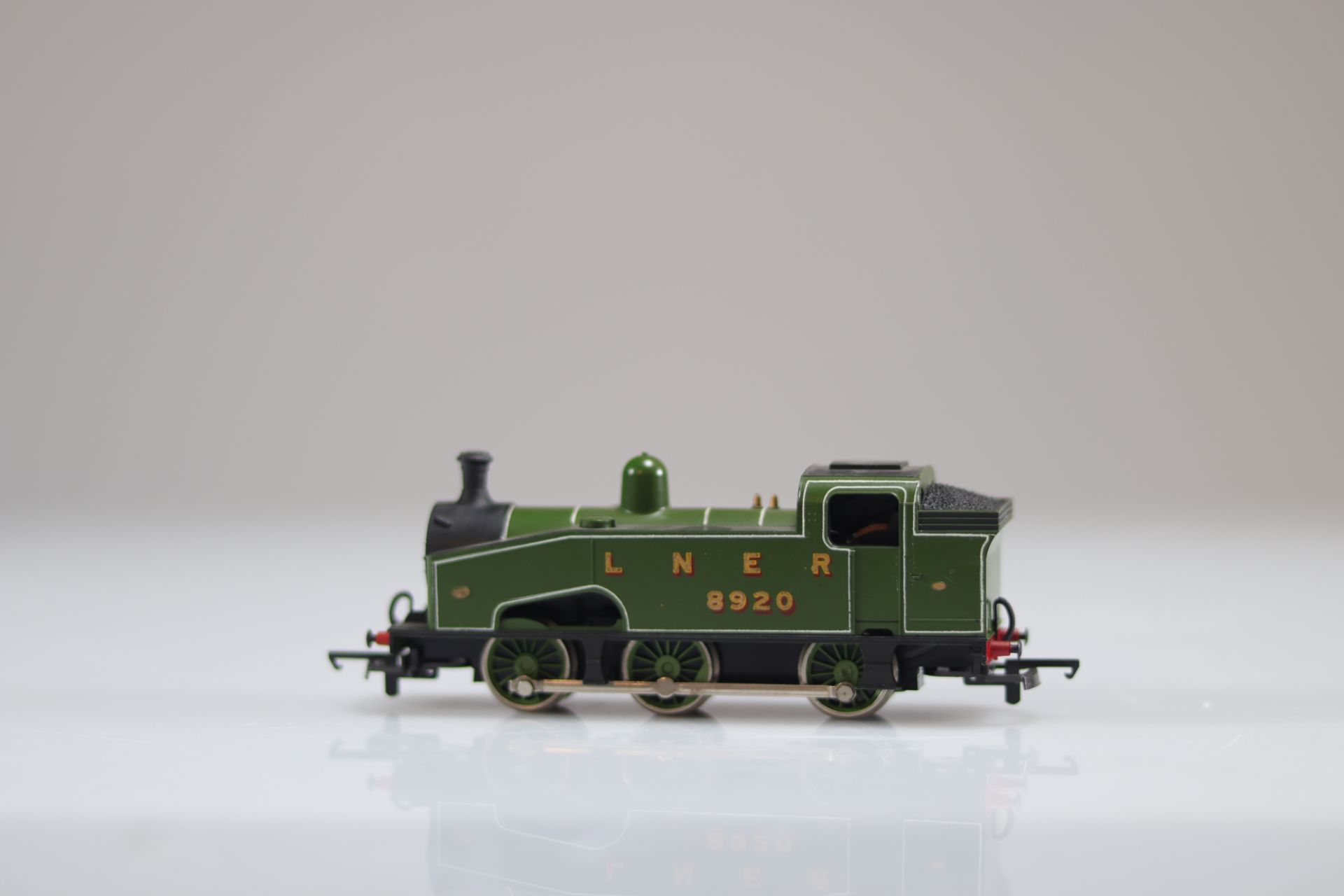 Rivarossi locomotive / Reference: - / Type: locotender 0-6-0 8920