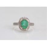 Ring in white gold and emerald (3gr)