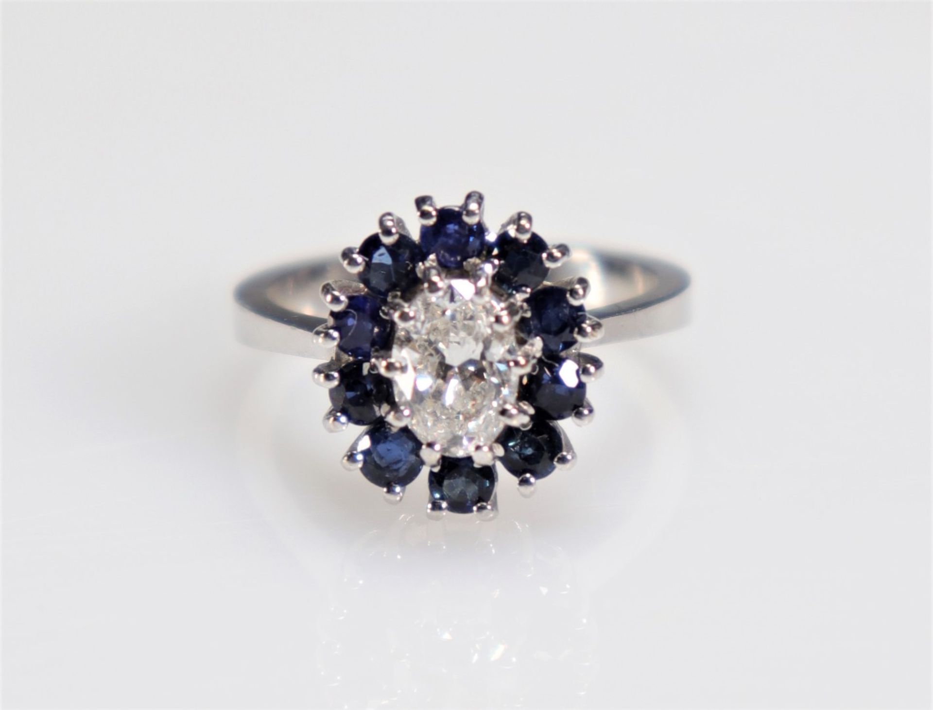 White gold ring (18k) - sapphires and large diamond (3.9gr) - Bild 2 aus 5