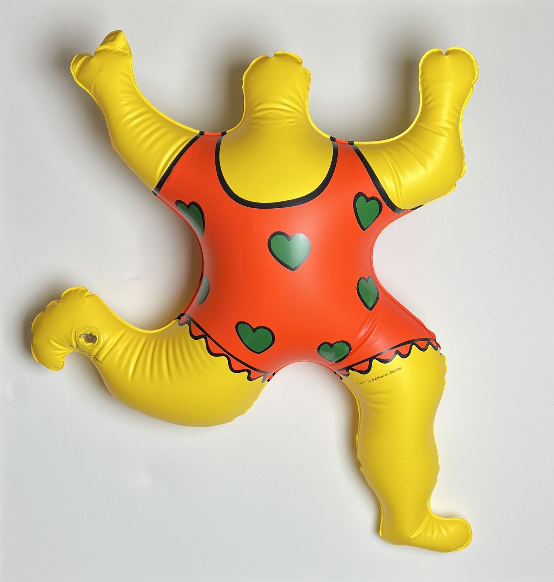 Niki De Saint Phalle. Yellow chick. Inflatable plastic sculpture. Signed "Nana by Niki" in the plate - Image 2 of 5