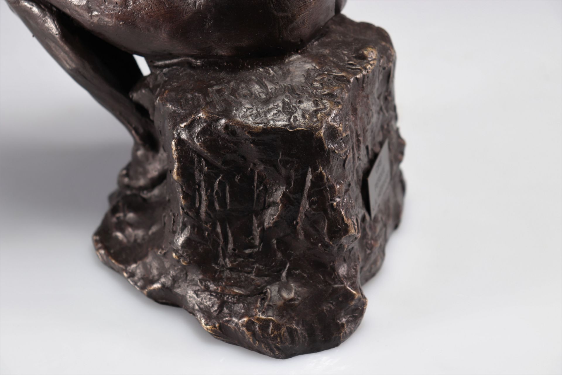 Auguste Rodin (After). " The Thinker ". Lost wax bronze with brown patina. Signed "Rodin" hollow. Be - Image 6 of 6