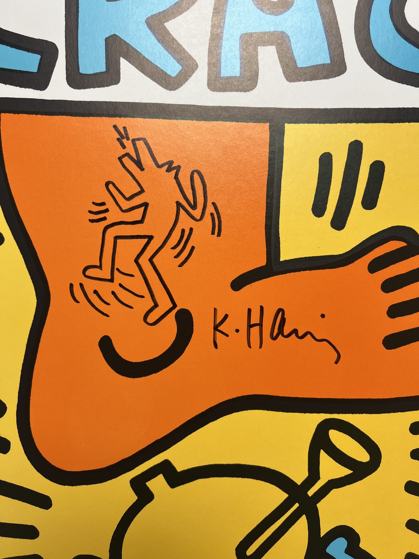 Keith Haring. â€œCrack Down! ". Display. 1986. Signed â€œK.Haringâ€ in black marker and embellished - Bild 2 aus 2