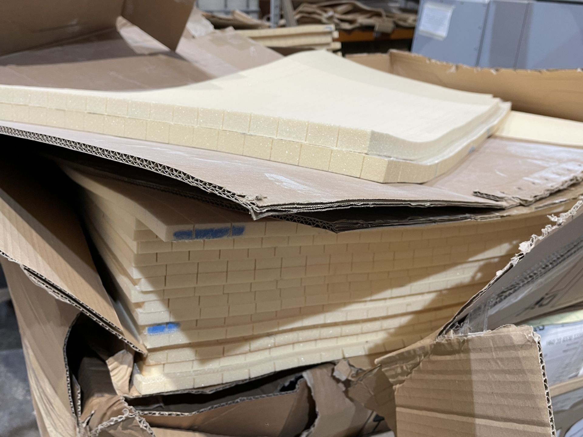 Large Quantity of Diab Divinycell Foam Core Sheets and Offcuts - Various Grades and Thicknesses to I - Image 10 of 17