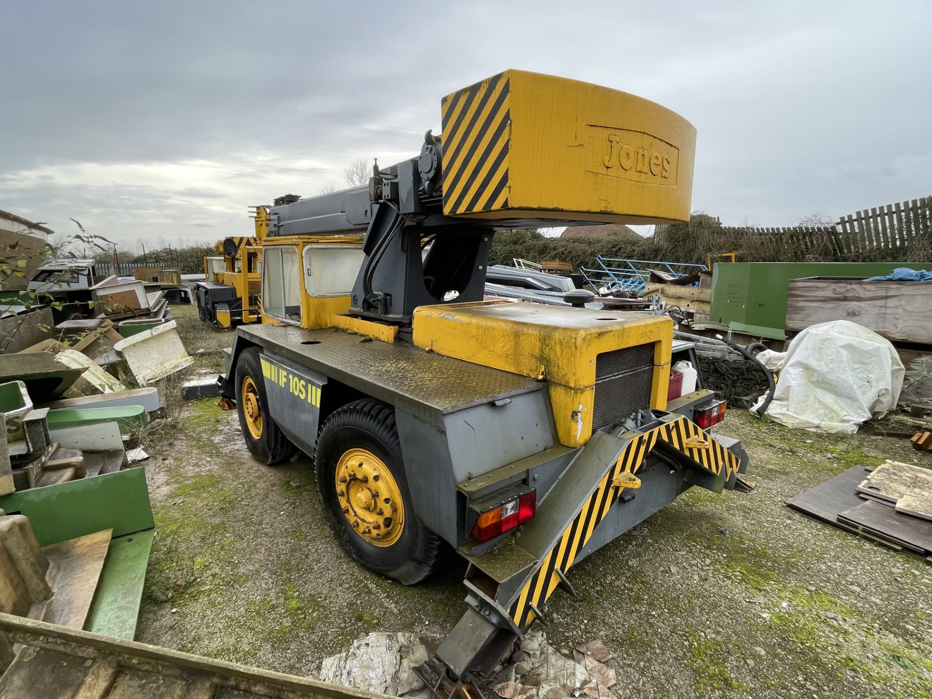 Jones IF 10S Iron Fairy Diesel Yard Crane Model ASL05 S/No. 1736, Odometer Reading 8581 Miles - Image 3 of 11