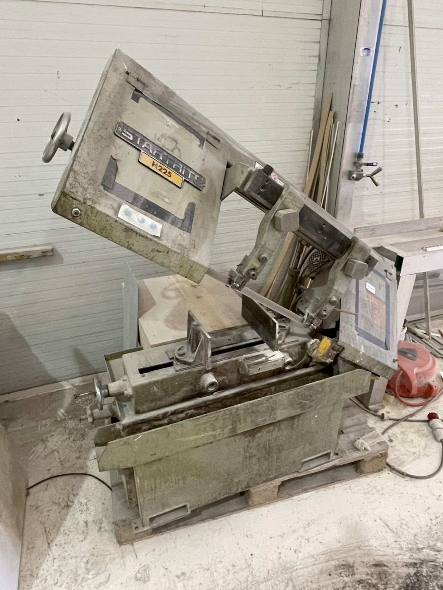 Startrite Model H225W 11' Blade Pulldown Bandsaw S/No. 98064, 3-Phase - Image 3 of 5