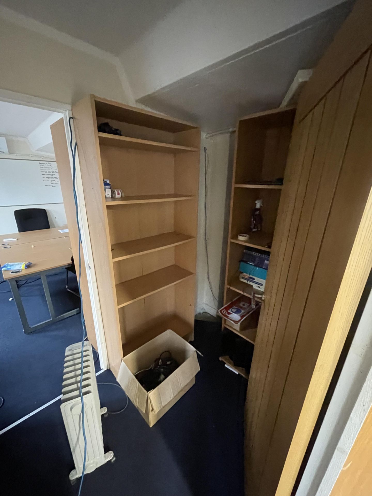 Marine Pod Cabin Office, Internal Measurements: 10.5x3.4x2.4m, Wired and Fitted with 2x Chigo MFR- - Image 9 of 13