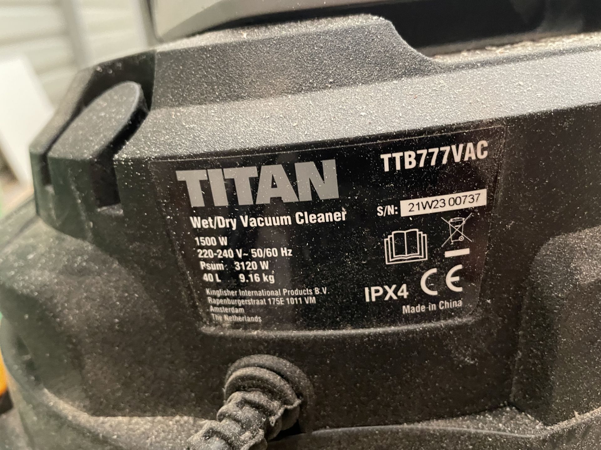 Titan TTB777VAC Wet/Dry Vacuum Cleaner S/No. 21W2300737, 240v - Image 2 of 3