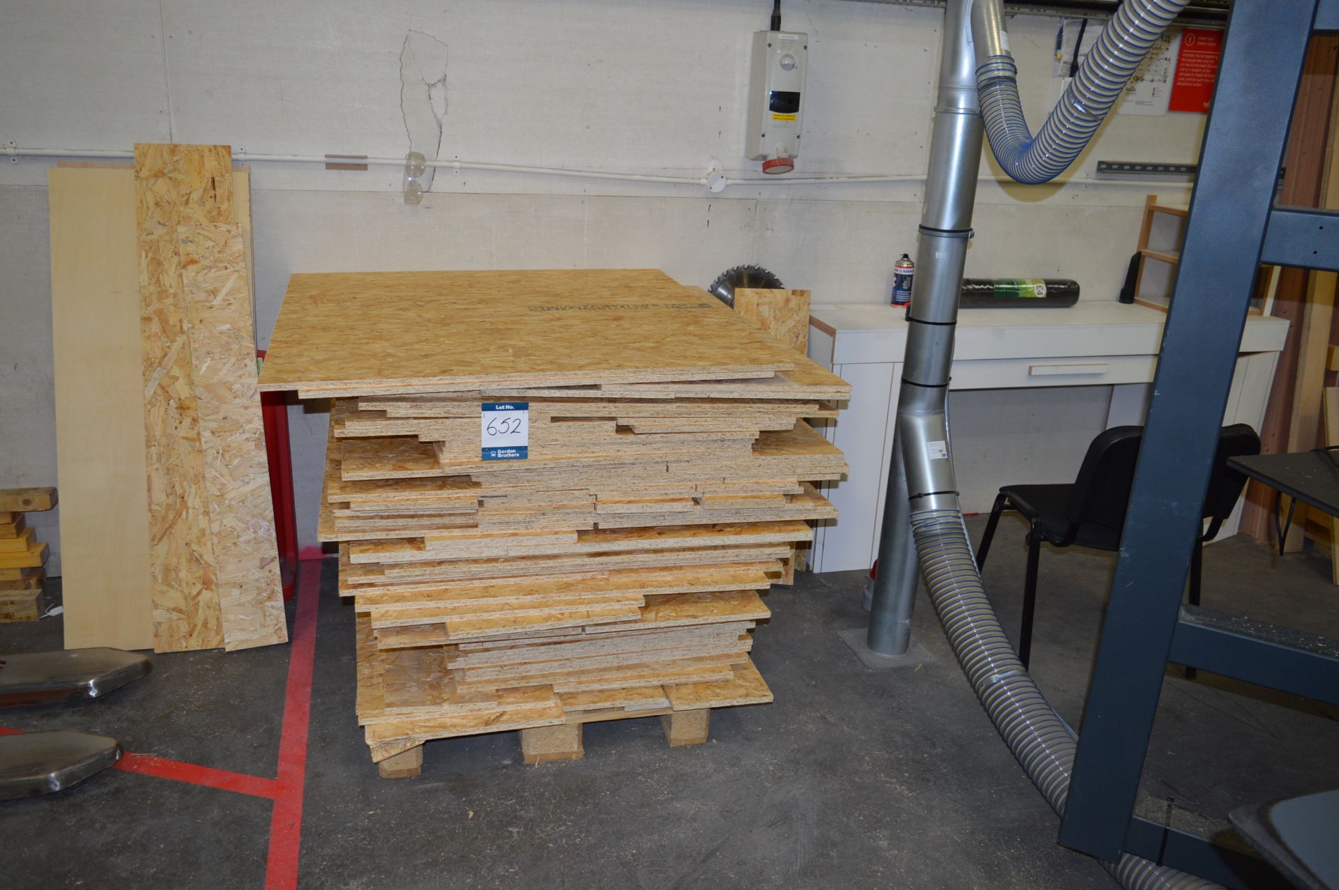 Quantity of cut to size sheets OSB, plywood, etc., as lotted - Image 6 of 6