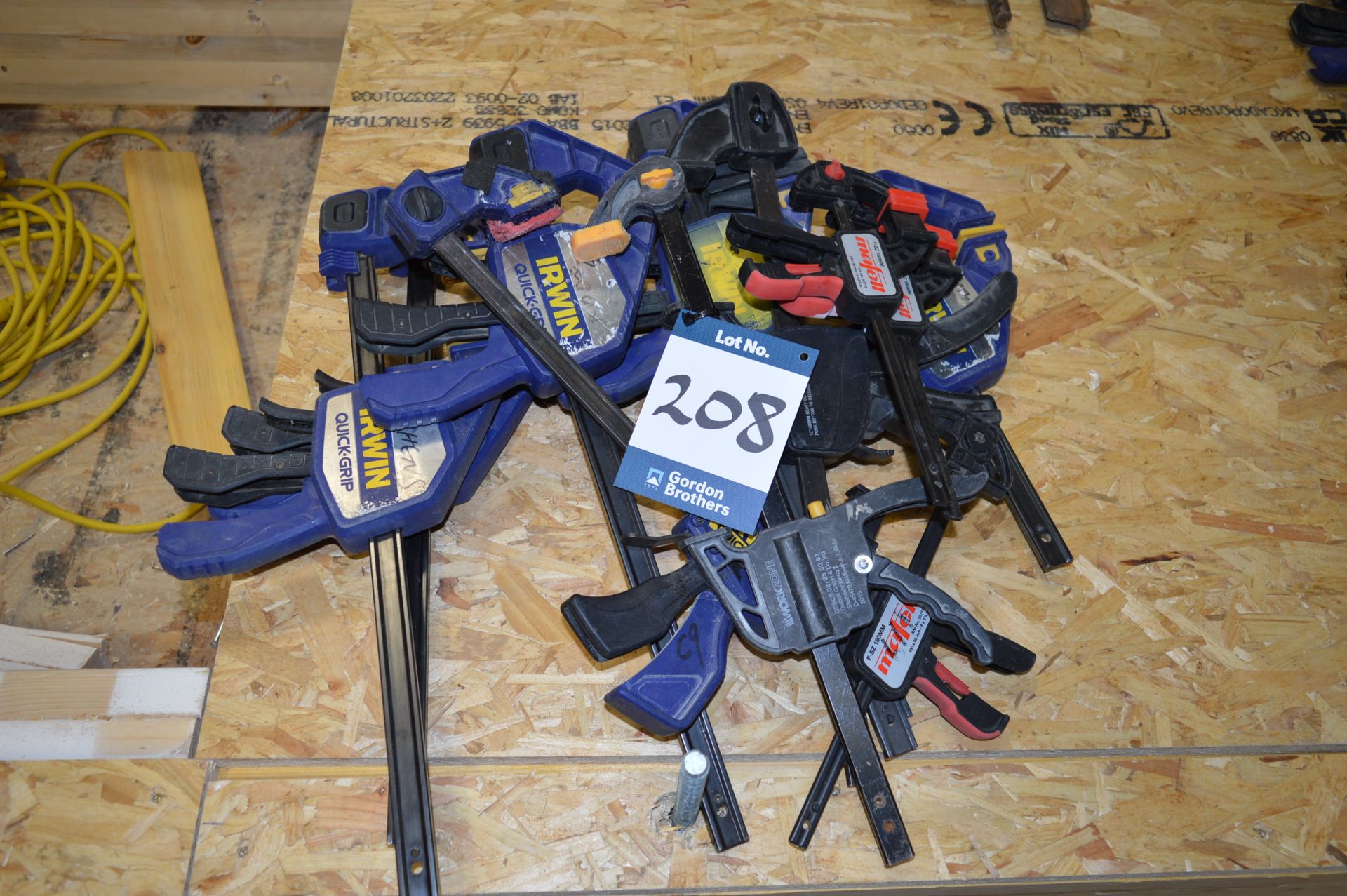 12x (no.) various Quick-Grip clamps