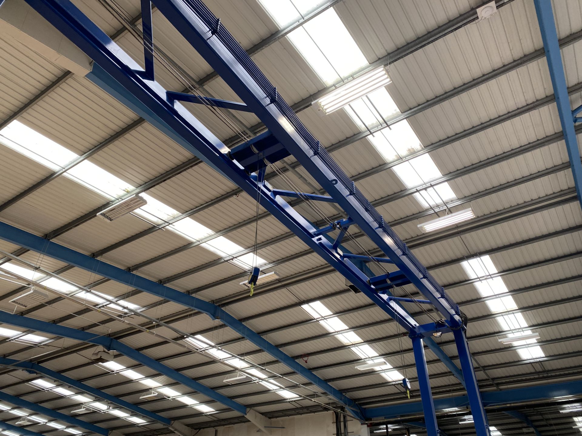 Wise Handling, 5 ton LPG straddle carry crane, with 2x (no.) 2.500 wire rope hoist blocks c. 12m - Image 7 of 8