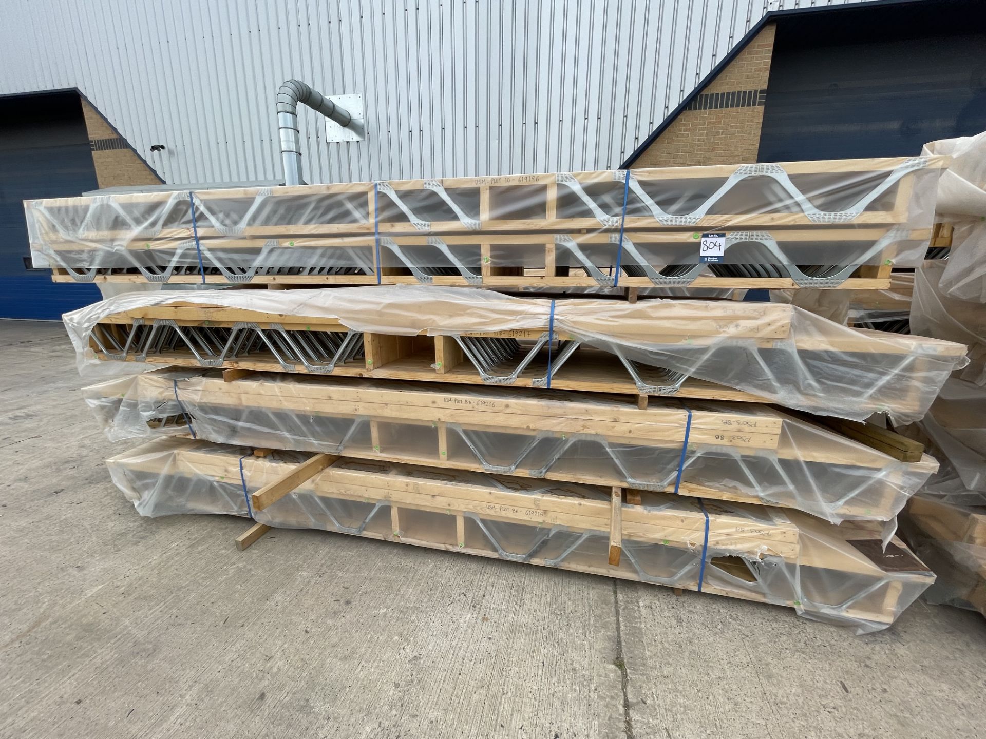 Large Quantity of Various Size Bracketed Timber Truss Beams - Image 4 of 11