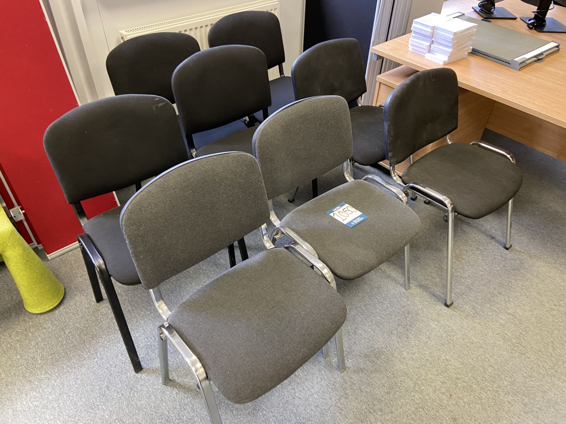 Lot comprisng: eight meeting room chairs - Image 3 of 3